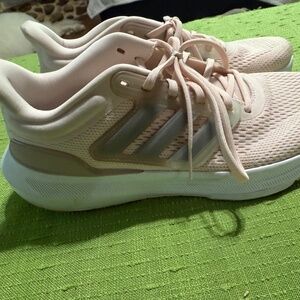 Adidas pink ultrabounce boost size 8 womens